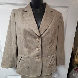 Alex Marie women's skirt business suit